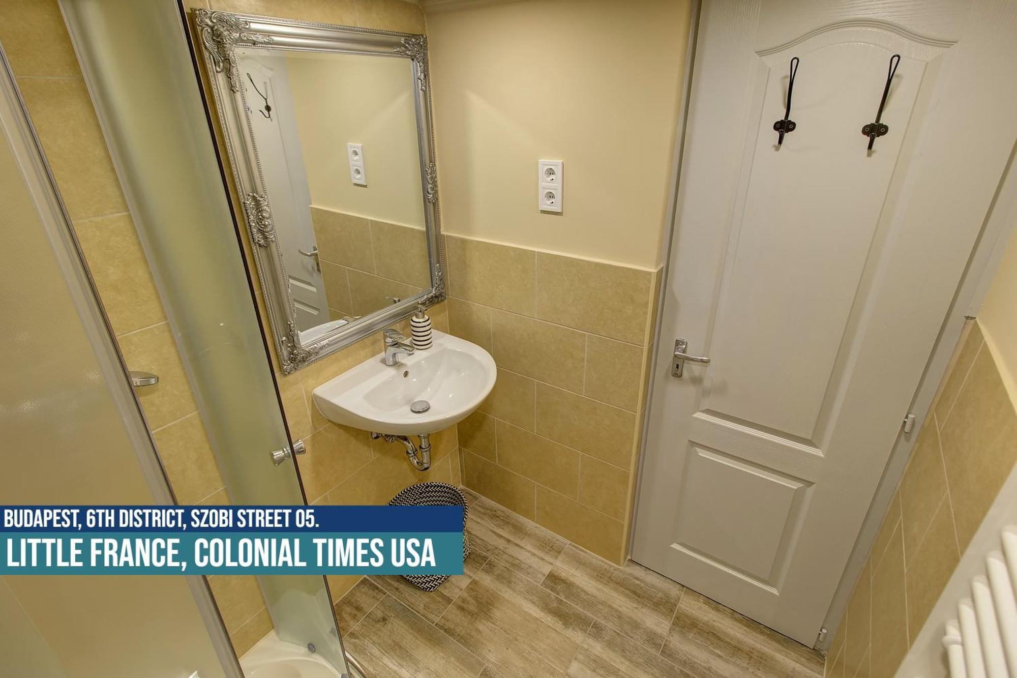 Little Americas Usa Colonial Times Apartments 布达佩斯 外观 照片